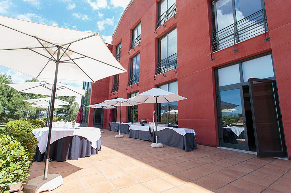 Dolce By Wyndham Barcelona Resort 圣埃斯特韦·塞斯罗维尔 外观 照片
